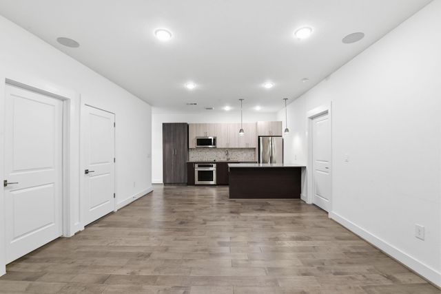 4819 Caroline Street 109, Houston, TX 77004