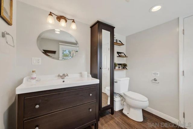 5438 Gilbert Dr Unit C, San Diego, CA 92115