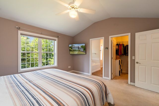 900 Ledgewood Drive, Williston, VT 05495