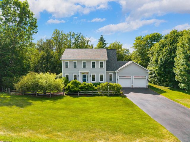 900 Ledgewood Drive, Williston, VT 05495