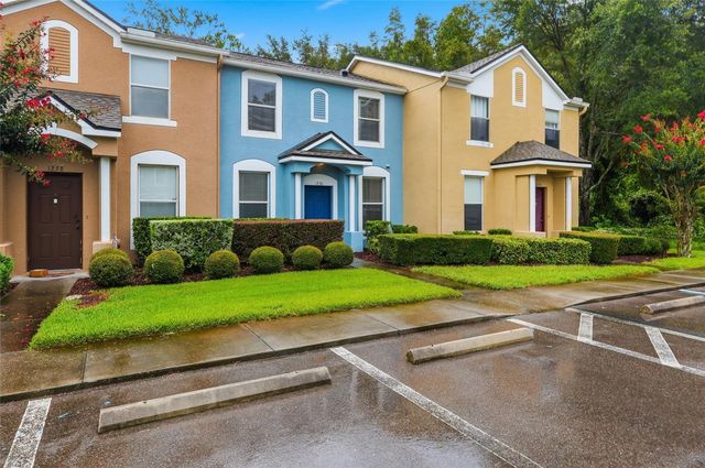 1236 BLENHEIM COURT, Wesley Chapel, FL 33543