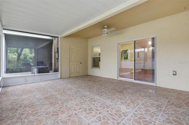 1236 BLENHEIM COURT, Wesley Chapel, FL 33543