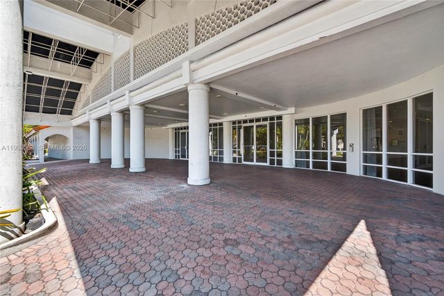 2351 Douglas Rd 1104, Miami, FL 33145