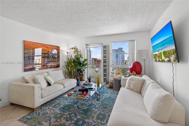 2351 Douglas Rd 1104, Miami, FL 33145