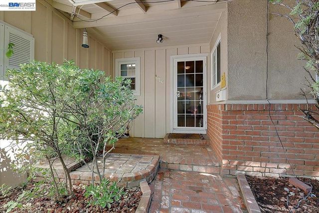 1816 Eastern Avenue, Sacramento, CA 95864