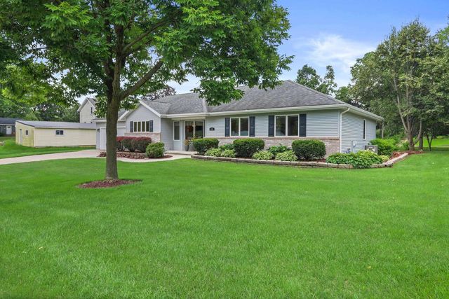 416 N 3rd Street, Fort Atkinson, WI 53538