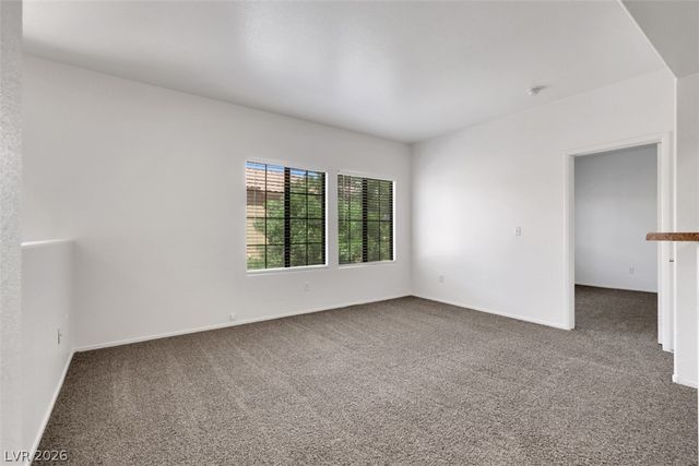 2041 HUSSIUM HILLS Street 202, Las Vegas, NV 89108