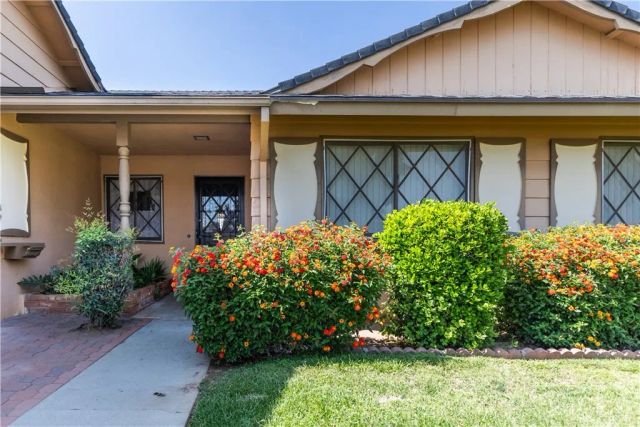 35250 Santa Rosa Drive, Yucaipa, CA 92399