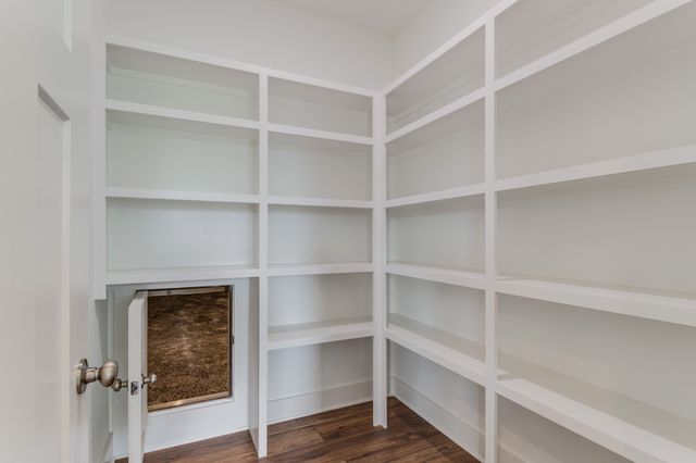 16 Radelle Ln, Mcminnville, TN 37110