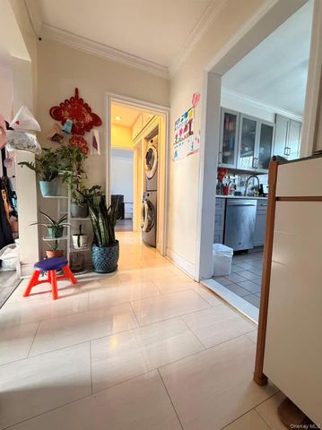 138-22 78th Avenue 40F, Kew Garden Hills, NY 11367