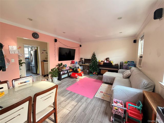 138-22 78th Avenue 40F, Kew Garden Hills, NY 11367