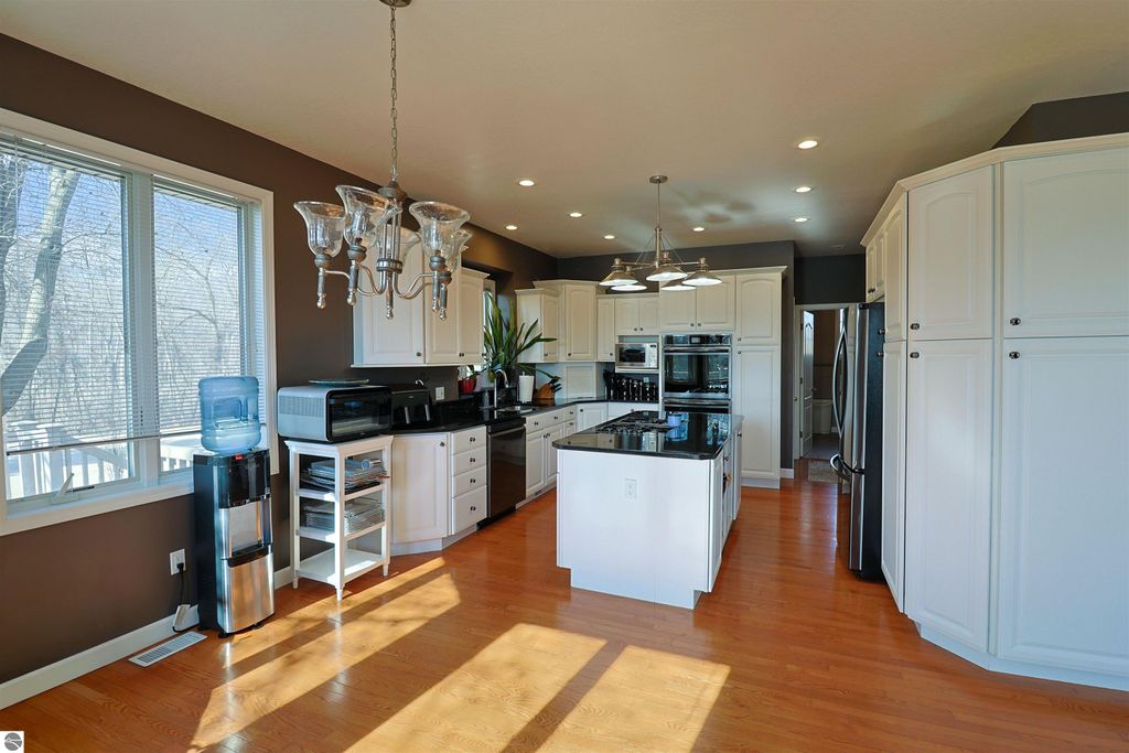 Image 13 of property listing at 956 E Remus Road, Mt Pleasant, MI 48858