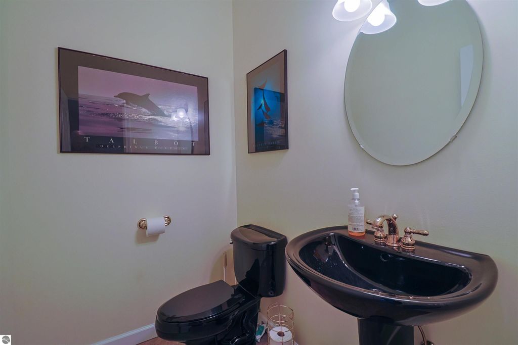 Image 18 of property listing at 956 E Remus Road, Mt Pleasant, MI 48858