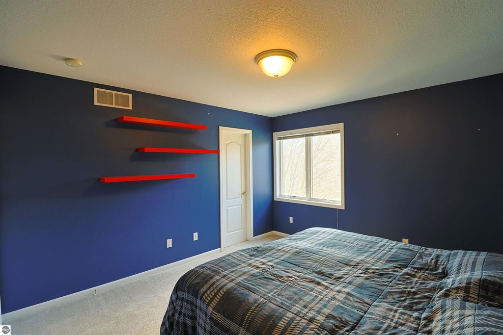 Image 32 of property listing at 956 E Remus Road, Mt Pleasant, MI 48858