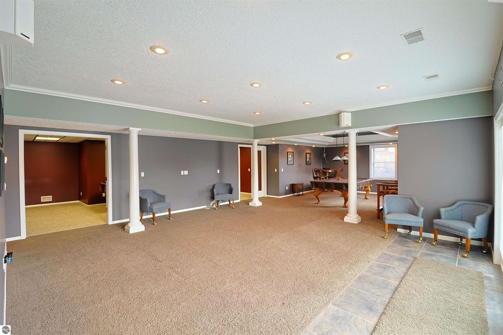 Image 36 of property listing at 956 E Remus Road, Mt Pleasant, MI 48858