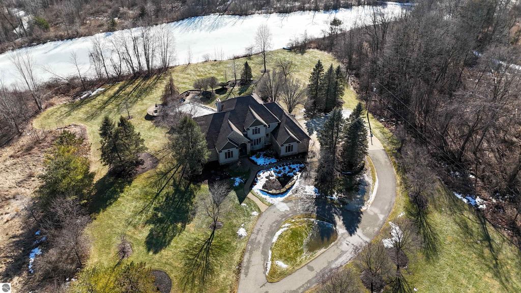 Image 46 of property listing at 956 E Remus Road, Mt Pleasant, MI 48858