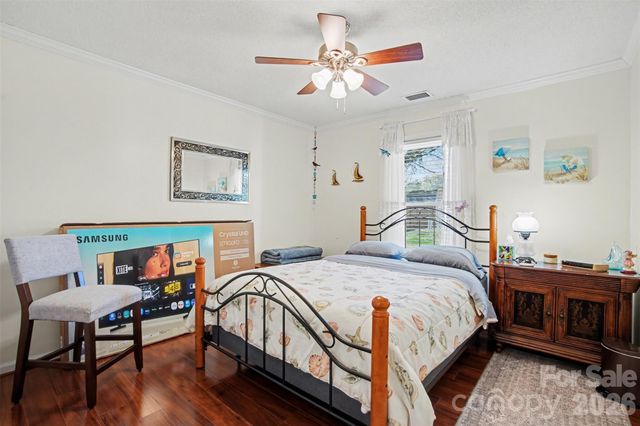 116 Brooks Drive, Stanley, NC 28164