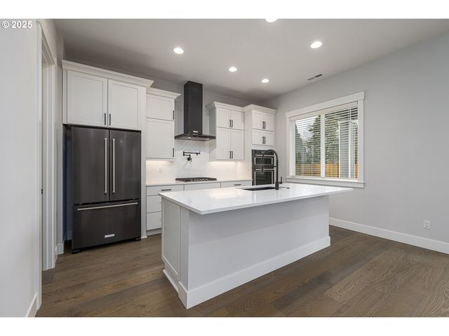15237 Se TOWERS Ter, Milwaukie, OR 97267