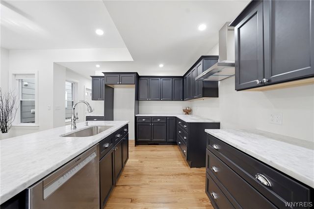 20 Mariner Street, Buffalo, NY 14201
