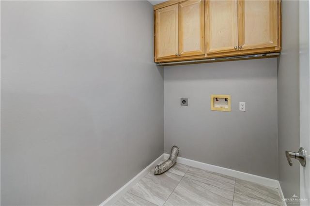 5511 N 36th Lane, Mcallen, TX 78504