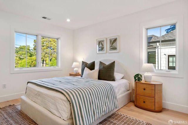739 Linden Avenue, Burlingame, CA 94010