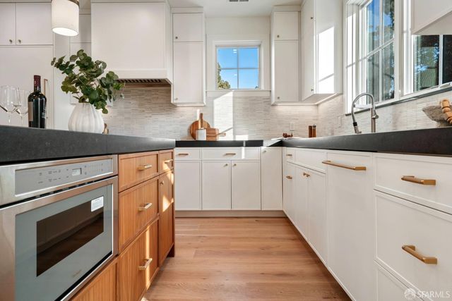 739 Linden Avenue, Burlingame, CA 94010
