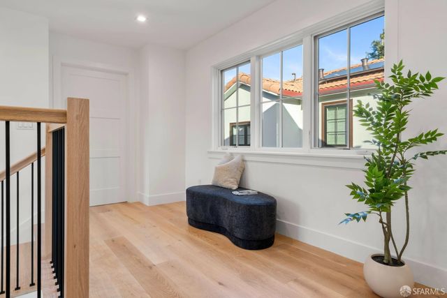 739 Linden Avenue, Burlingame, CA 94010