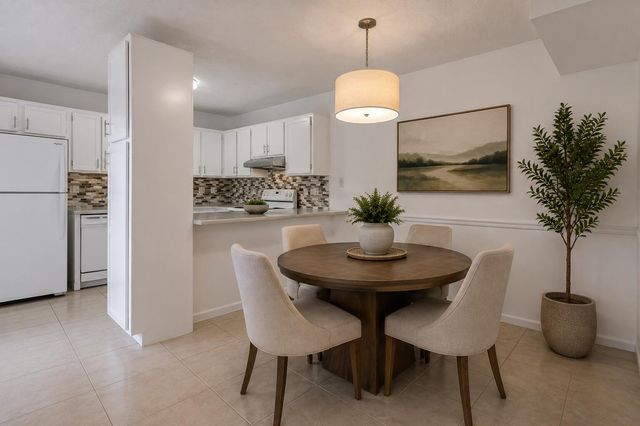 6335 Red Pine Lane A, Greenacres, FL 33415