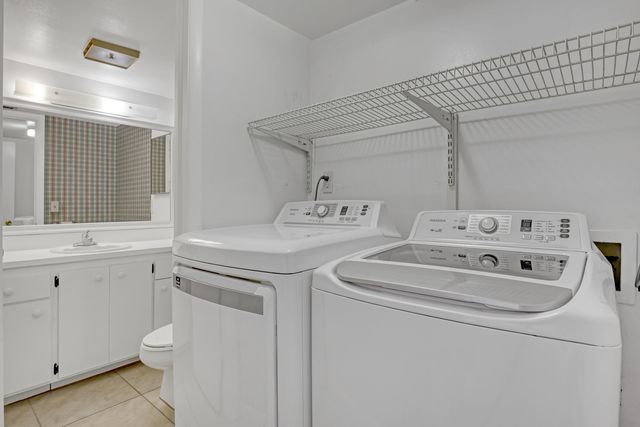 6335 Red Pine Lane A, Greenacres, FL 33415