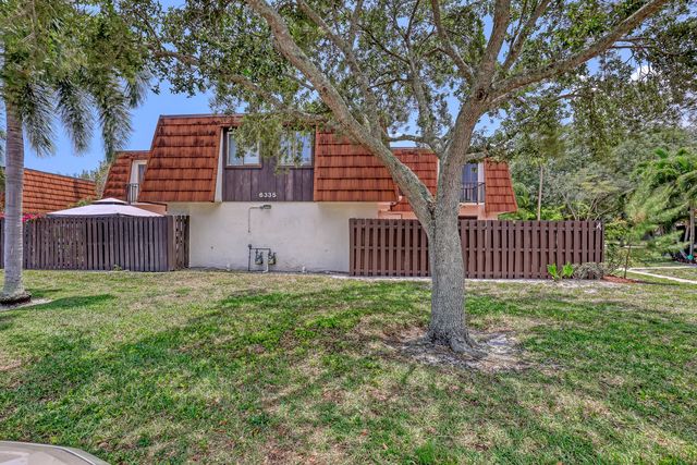 6335 Red Pine Lane A, Greenacres, FL 33415
