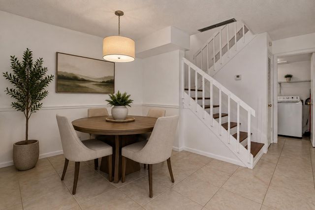 6335 Red Pine Lane A, Greenacres, FL 33415