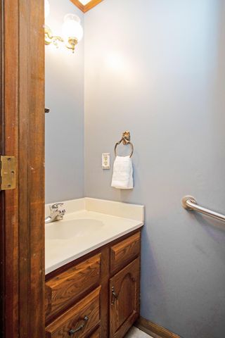 4770 Larwell Drive, Columbus, OH 43220