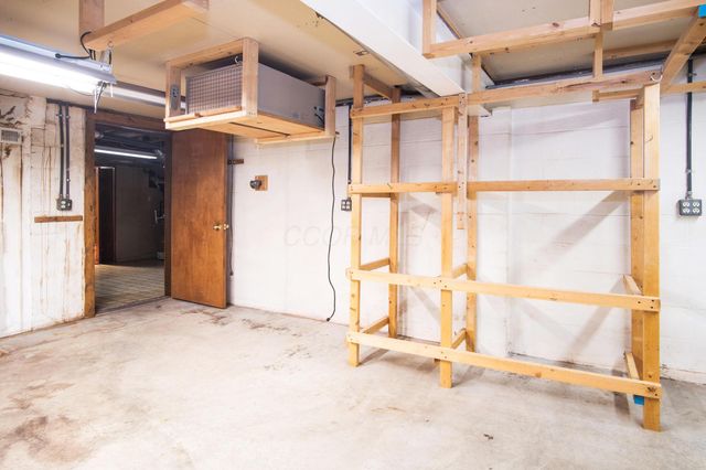 4770 Larwell Drive, Columbus, OH 43220