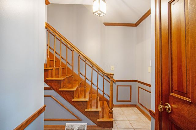 4770 Larwell Drive, Columbus, OH 43220