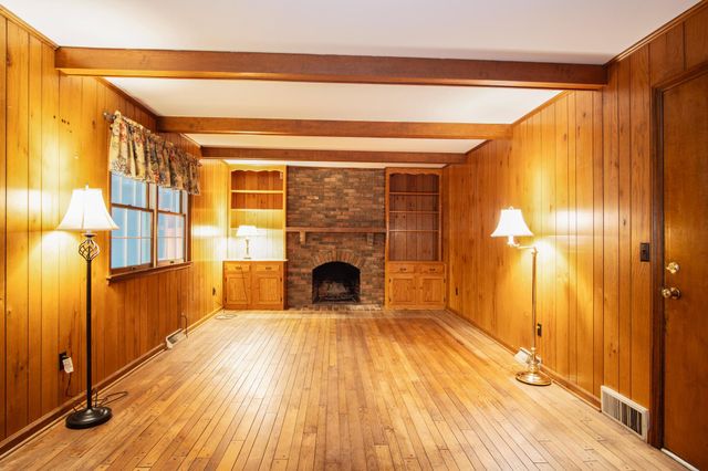 4770 Larwell Drive, Columbus, OH 43220