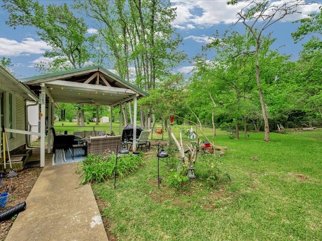110 N Grace Street, Crockett, TX 75835