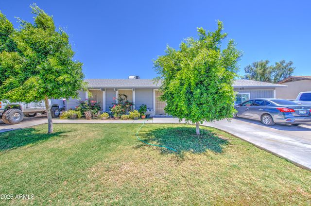 8713 W OSBORN Road, Phoenix, AZ 85037