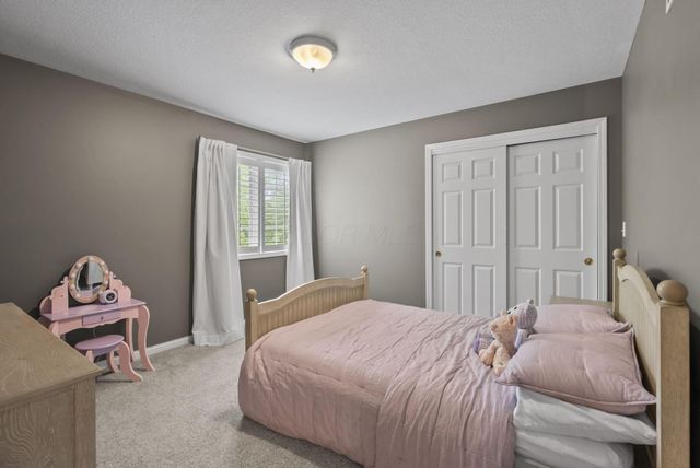 2449 Minnie Court, Lewis Center, OH 43035