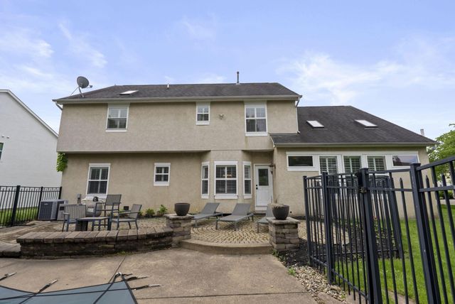 2449 Minnie Court, Lewis Center, OH 43035