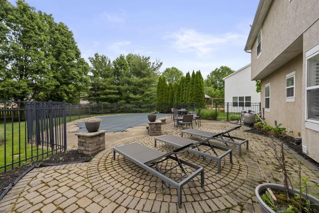 2449 Minnie Court, Lewis Center, OH 43035