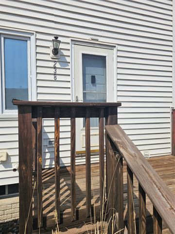 238 Holiday Circle 46, West Des Moines, IA 50265