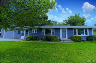 210 3rd Street, Collinsville, IL 62234