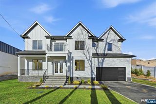 30 Grand Terrace, Livingston, NJ 07039