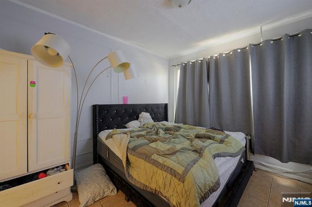 152 Dayton Street 150, Newark, NJ 07114