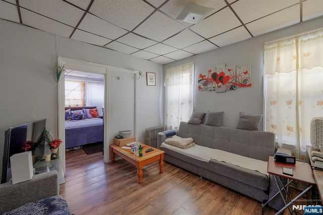 152 Dayton Street 150, Newark, NJ 07114