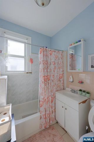 152 Dayton Street 150, Newark, NJ 07114