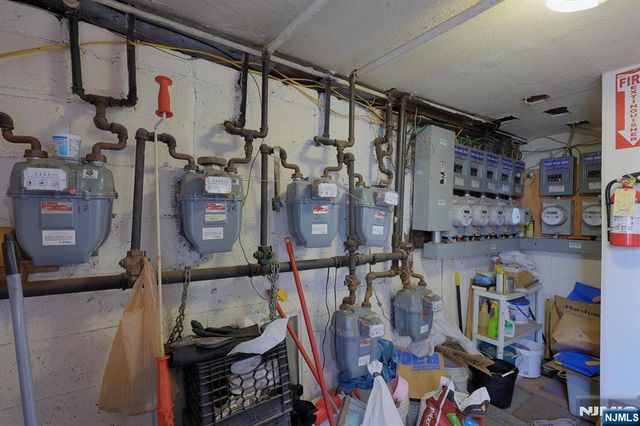 152 Dayton Street 150, Newark, NJ 07114