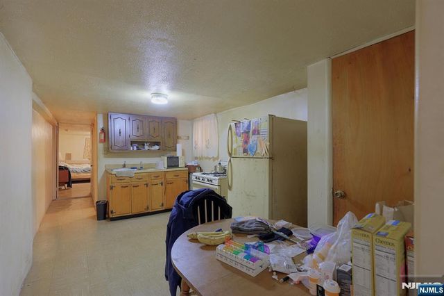 152 Dayton Street 150, Newark, NJ 07114