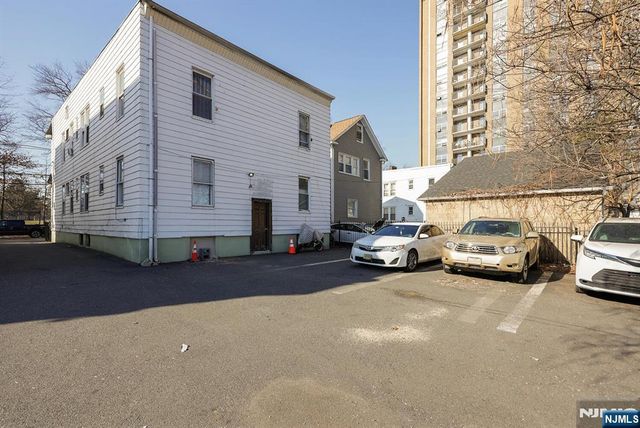 152 Dayton Street 150, Newark, NJ 07114