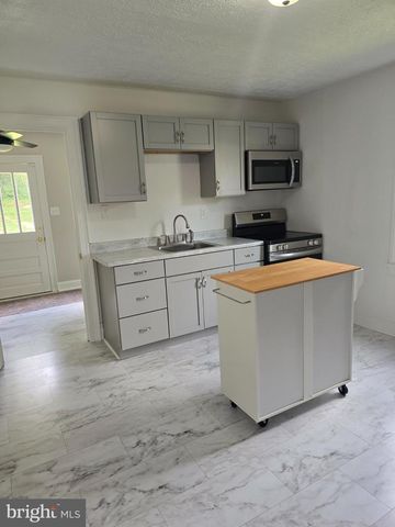 2519 HOCKMAN AVE, Winchester, VA 22601
